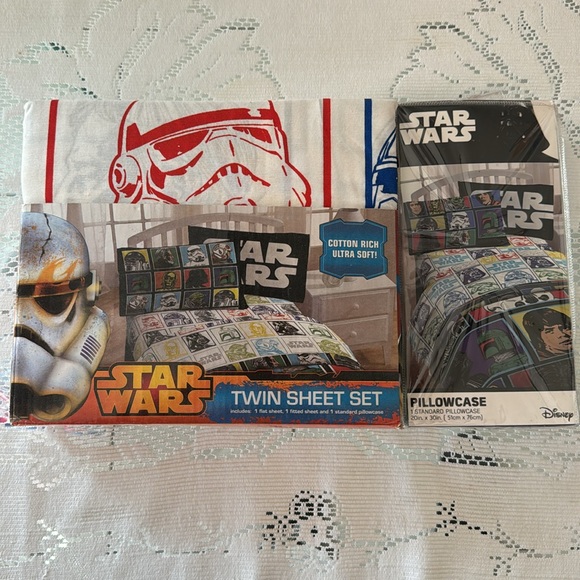 Star Wars Classic 3 Piece Twin Sheet Set & Extra Pillowcase - Picture 9 of 12